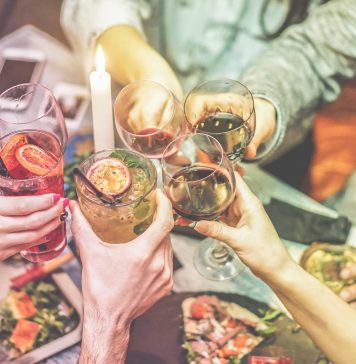 Juilletistes et Aoûtiens : unissez-vous au nom de l’apéritif !