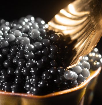 Le caviar, ce mets si rare caviar cuiller tasty life magazine