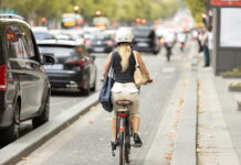 Les reines de la route ? Allons mesdames ! Velo Julian badet tasty life magazine